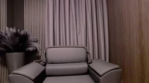 HI My name is Antonio online show from 30, 11, 2025