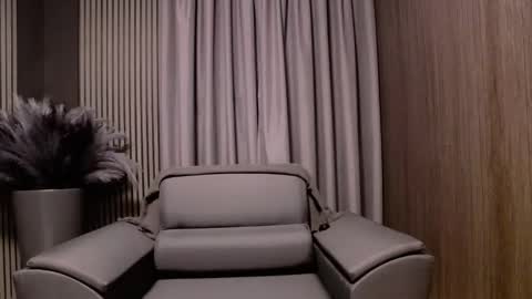 HI My name is Antonio online show from 2, 12, 2025