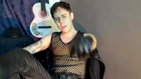 antonnello_ online show from 19, 11, 2025