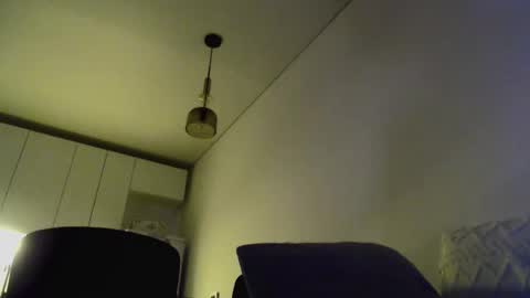 antonni_ online show from 28, 11, 2025