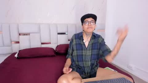 antony_d_ossa online show from 20, 4, 2026