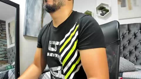 Snapshot of antony_gar chatting on 27, 5, 2026 Antony online show from 27, 5, 2026