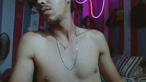 Snapshot of antony_hardx_ chatting on 8, 10, 2025 antony_hardx_ online show from 8, 10, 2025