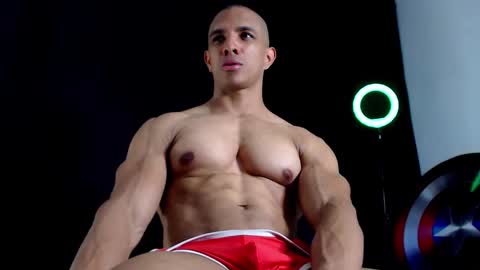 Instagram miguelangel1802  online show from 19, 9, 2025