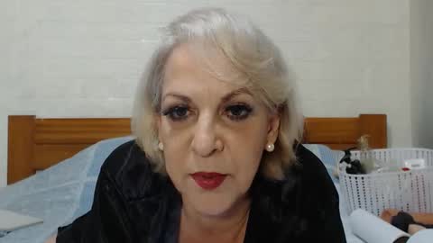 Snapshot of any_cat chatting on 28, 10, 2025 ANY CAT online show from 28, 10, 2025