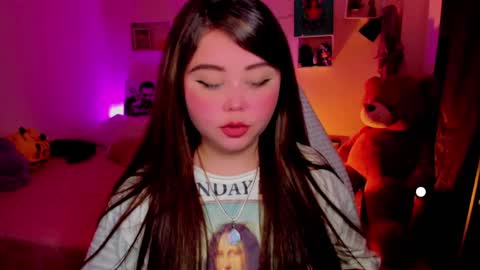   Independent model  online show from 2, 3, 2025