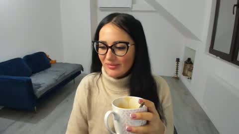 Anya online show from 23, 12, 2025