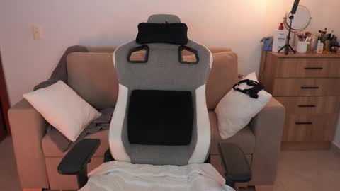 anya online show from 21, 2, 2026