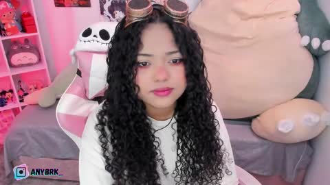 Any online show from 2, 11, 2025