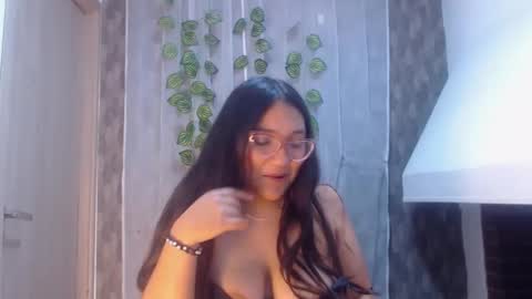 anyeladondecm101 online show from 21, 4, 2026