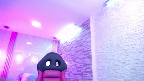 Anyela  online show from 15, 2, 2025