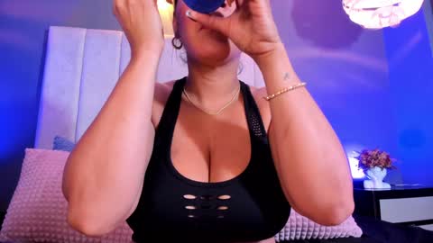 Snapshot of anyrax1 chatting on 21, 12, 2024 Anyrax online show from 21, 12, 2024