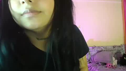 Anny online show from 4, 3, 2025