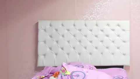 Snapshot of aome_rainbow2 chatting on 23, 2, 2025 Aome Rainbow online show from 23, 2, 2025