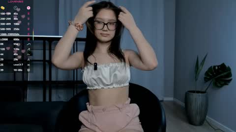 Sofia online show from 12, 4, 2026