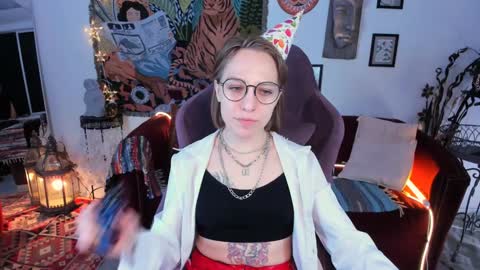 Snapshot of aphexqueen chatting on 26, 12, 2024 APHEX QUEEN online show from 26, 12, 2024