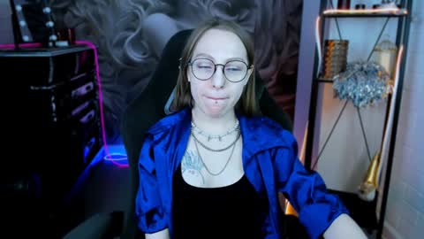 Snapshot of aphexqueen chatting on 24, 1, 2025 APHEX QUEEN online show from 24, 1, 2025