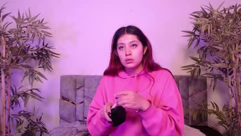 Aphirl online show from 16, 10, 2025