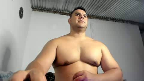 follow me   here you find me online show from 6, 7, 2026