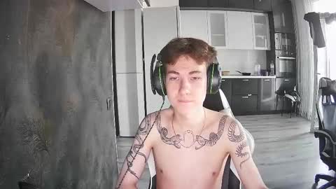 Snapshot of aplant_ chatting on 10, 9, 2025 aplant_ online show from 10, 9, 2025