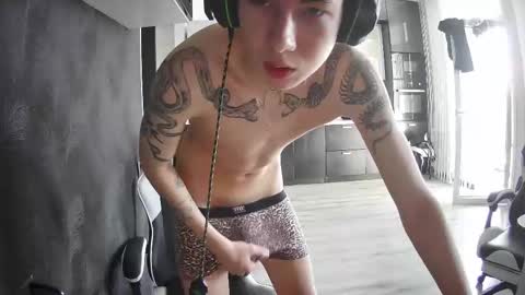 Snapshot of aplant_ chatting on 11, 9, 2025 aplant_ online show from 11, 9, 2025