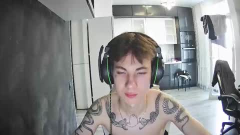 Snapshot of aplant_ chatting on 17, 9, 2025 aplant_ online show from 17, 9, 2025