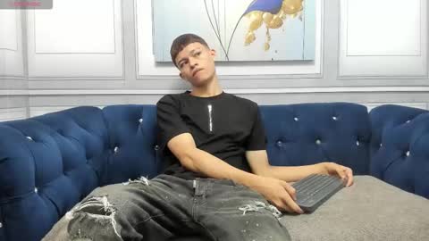   online show from 13, 3, 2026