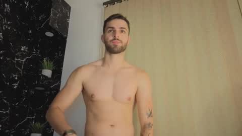 Snapshot of apolo_lux1 chatting on 15, 1, 2026 Apolo Lux online show from 15, 1, 2026