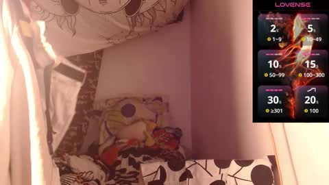 Snapshot of apolo_s chatting on 15, 12, 2025 Andres online show from 15, 12, 2025