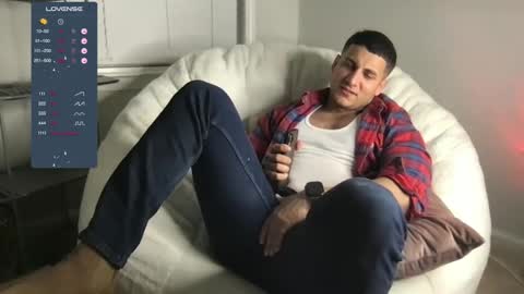 Snapshot of apolo_strange chatting on 2, 2, 2025 apolo_strange online show from 2, 2, 2025