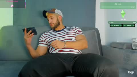 Snapshot of apolo_strange chatting on 6, 11, 2025 apolo_strange online show from 6, 11, 2025