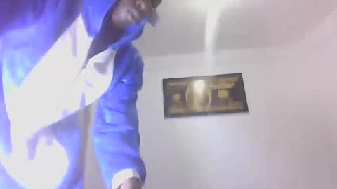 apoloblackbig online show from 10, 3, 2025