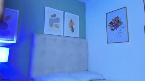 Apolo twink online show from 10, 1, 2026