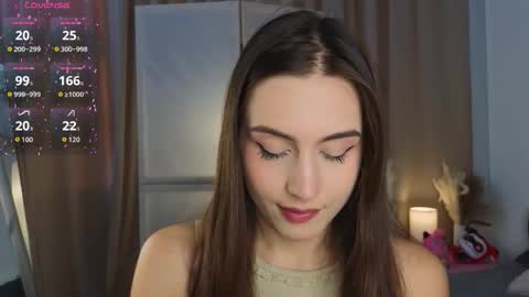 Snapshot of appleeepie chatting on 6, 11, 2025 Vicki online show from 6, 11, 2025