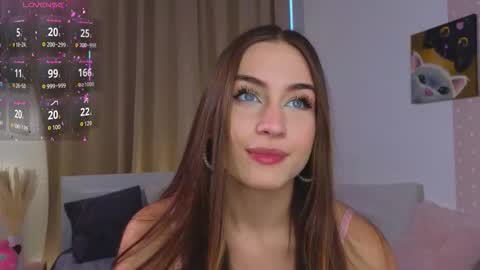 Snapshot of appleeepie chatting on 22, 11, 2025 Vicki online show from 22, 11, 2025