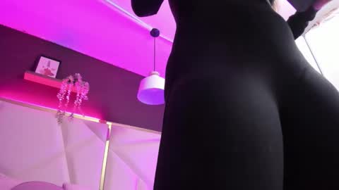 April online show from 14, 3, 2026