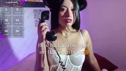 Snapshot of april_nicols chatting on 12, 10, 2025 A P R I L online show from 12, 10, 2025