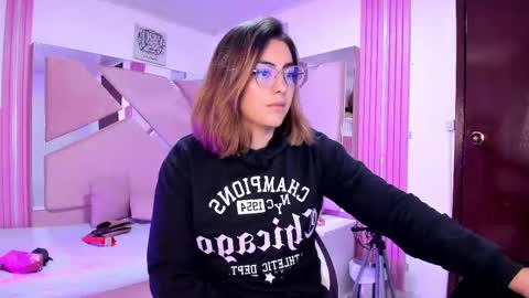 AprilSexx  online show from 15, 1, 2026