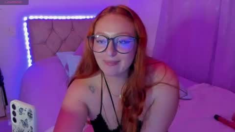 Snapshot of april_sommers chatting on 30, 7, 2026 April online show from 30, 7, 2026