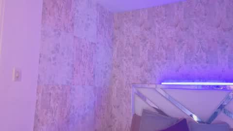 Snapshot of april_summer_ chatting on 12, 5, 2026 Isabella online show from 12, 5, 2026