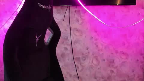 aprill_o_nill online show from 4, 3, 2026