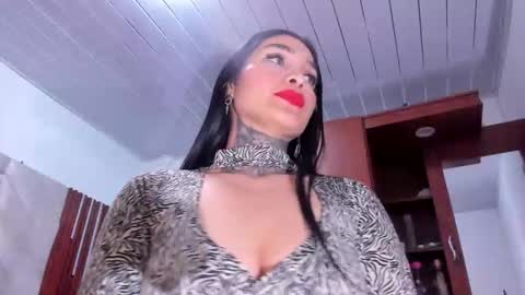 Snapshot of aprill_vagner chatting on 6, 11, 2025 Aprill Vagner online show from 6, 11, 2025