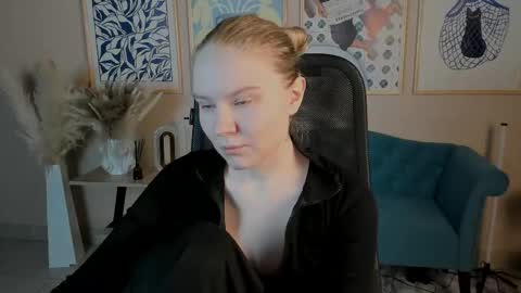 April. All year round.  online show from 10, 9, 2025