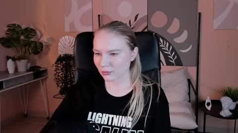 April. All year round.  online show from 7, 10, 2025