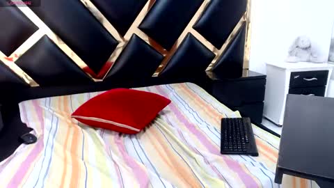 Snapshot of aprilycrystal chatting on 1, 5, 2026 april y crystal online show from 1, 5, 2026