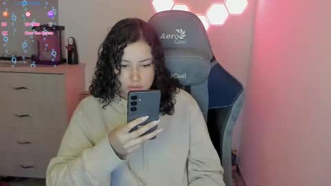 aqua emilly online show from 13, 2, 2025