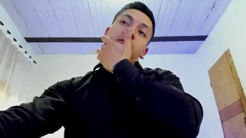 Jonathan online show from 7, 3, 2025