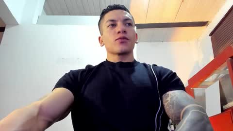 Jonathan online show from 4, 11, 2025