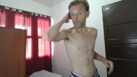 Snapshot of aquilesmade chatting on 30, 10, 2025 Aquilesmade online show from 30, 10, 2025