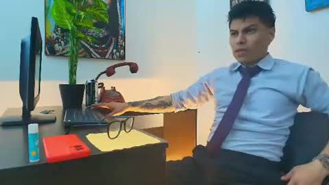 Snapshot of aquilestaylor chatting on 4, 7, 2026 aquilestaylor online show from 4, 7, 2026
